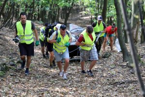 NGO Seeks Volunteers To Help Clean Up The Czech Republic On Monday For International Volunteer Day