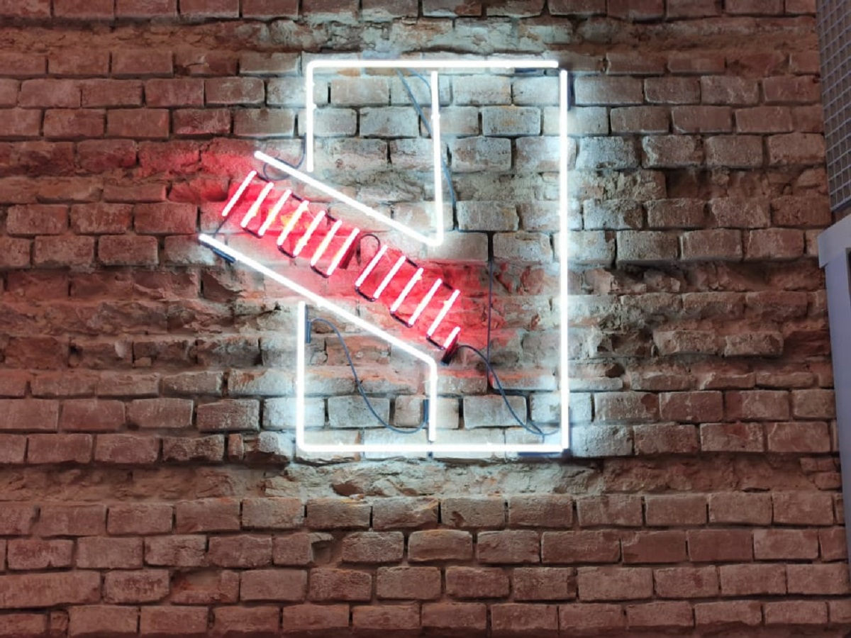 Harry Brewery Neon SIgn