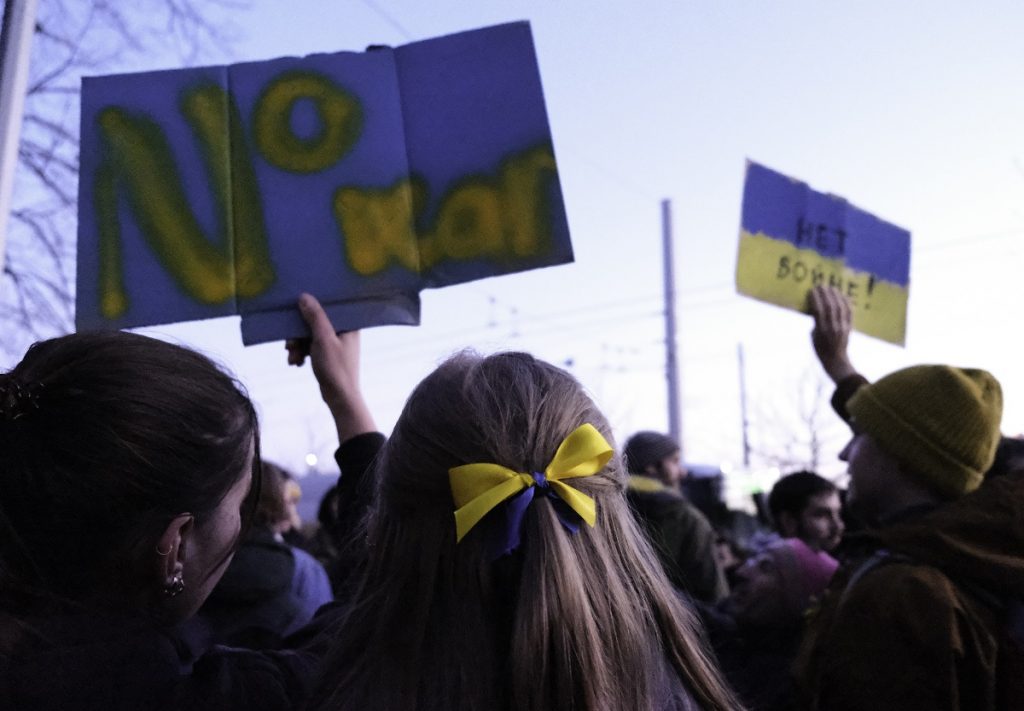 Stručně řečeno: Česká republika je třetí na světě, pokud jde o humanitární pomoc zasílanou na Ukrajinu